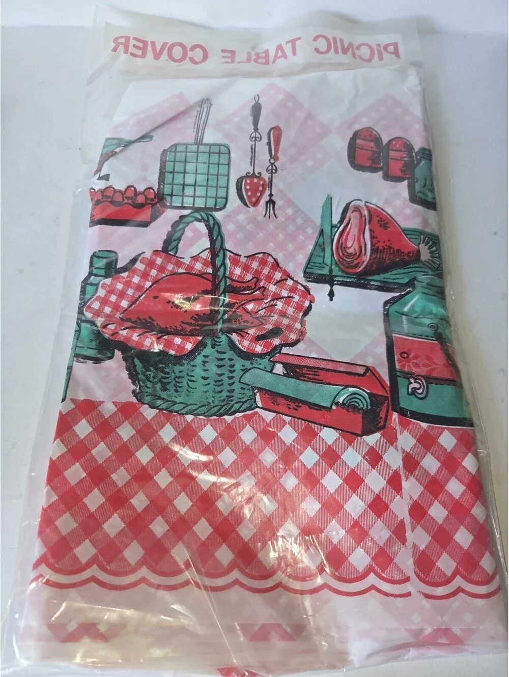 Vtg Carnation Picnic Table Covering 54